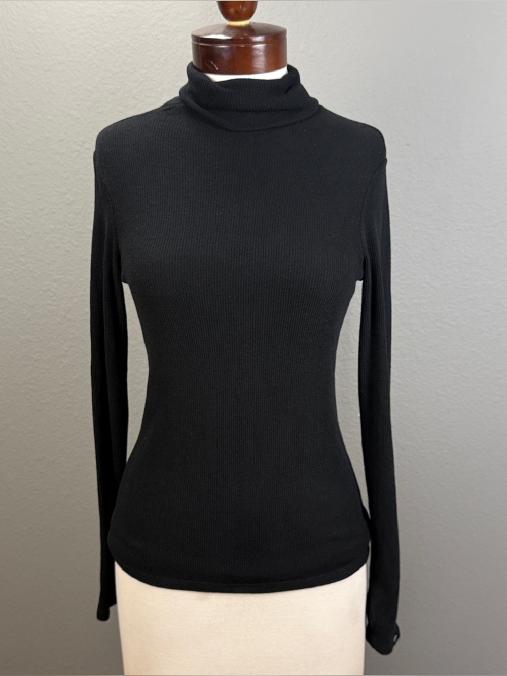 Enza Costa Sweater Knit Long Sleeve Turtleneck Black Thumbhole CBK Sz M